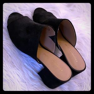 🖤 Peep Toe Mule 🖤